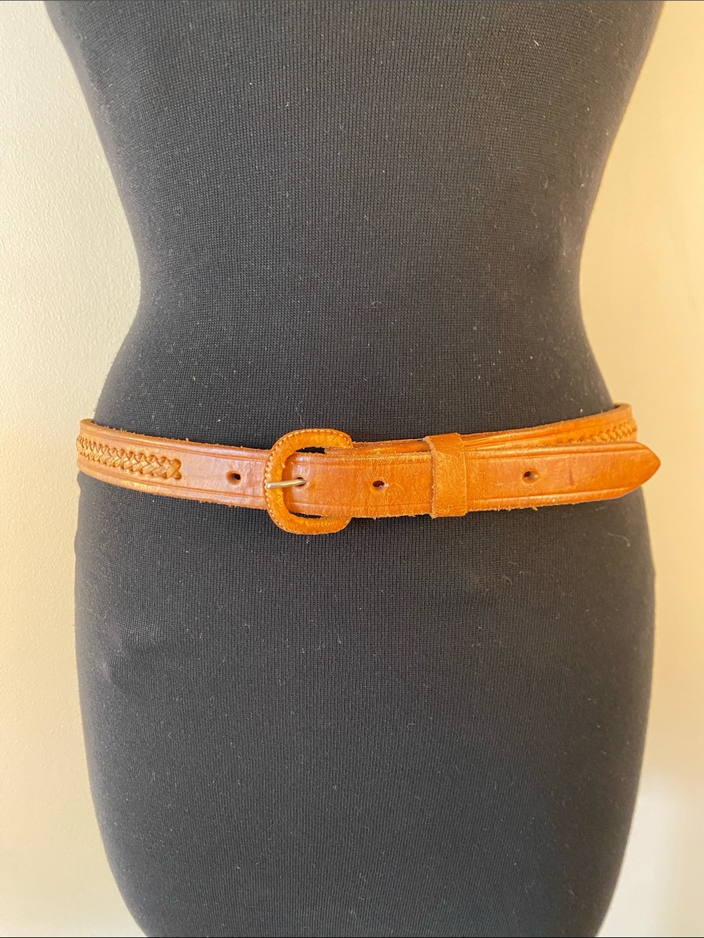 Women's Tan Braided Leather Waist Belt with Rounded Buckle